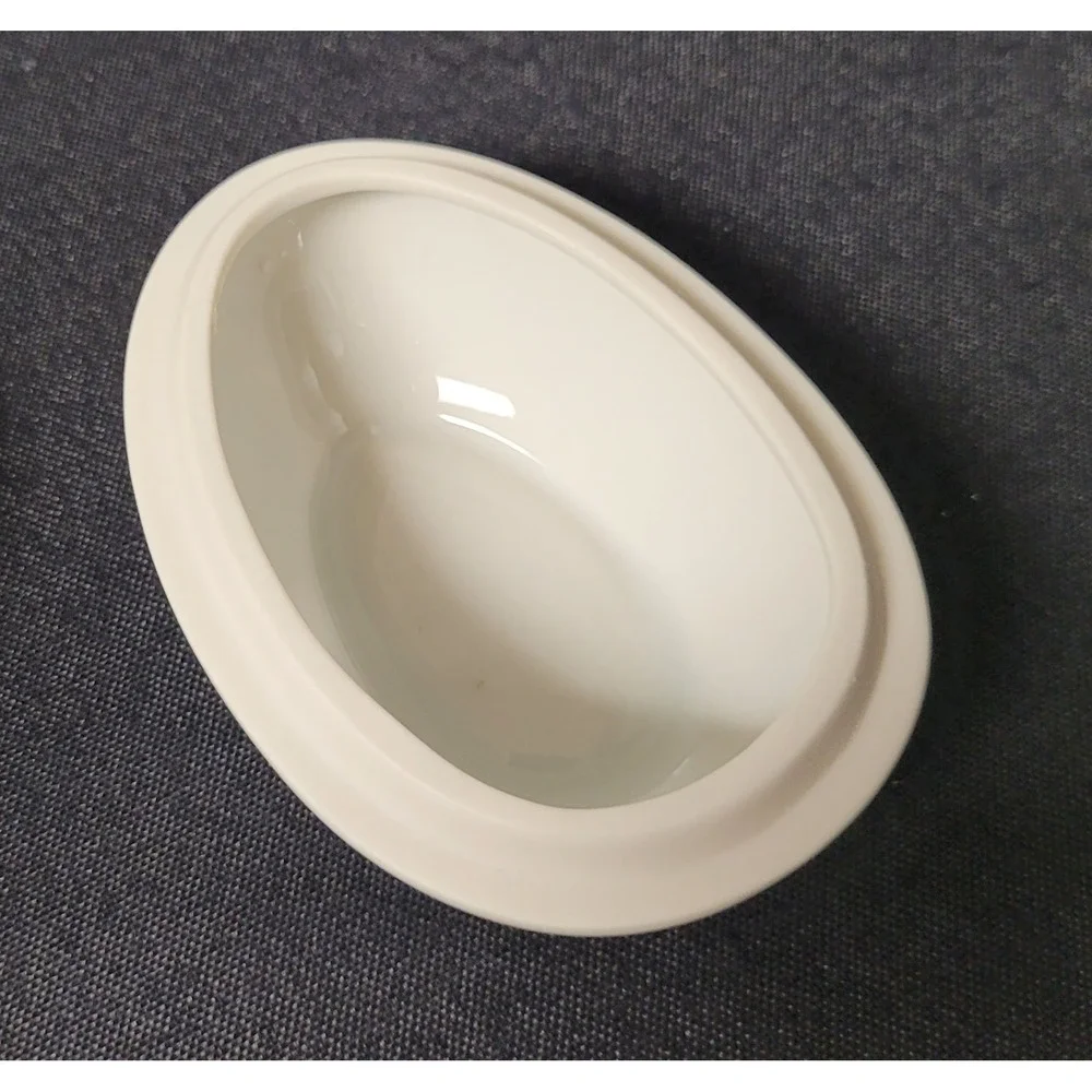 Vintage 1970s/80s Takahashi San Francisco Porcelain Egg-shaped Trinket Box